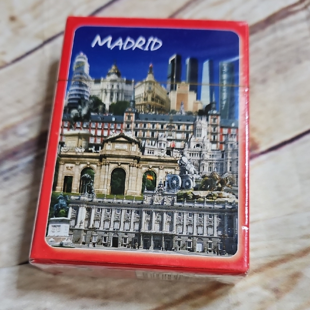 🔥Madrid Souvenir Playing Cards Woth Color‎ Photos Of Madrid Sights